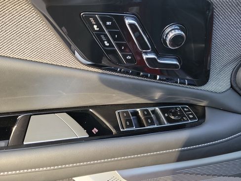 New 2026 Cadillac Optiq Sport 1 image 18