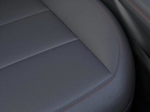 New 2026 Ford Explorer Active w/ Active Comfort Package image 16