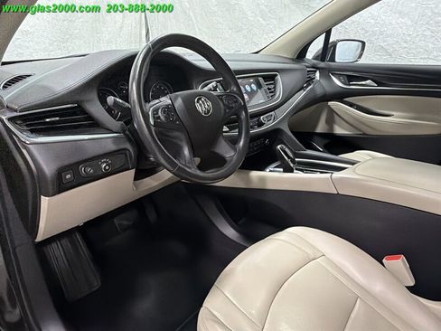 Used 2018 Buick Enclave Premium w/ Experience Buick Package AWD/4WD image 3