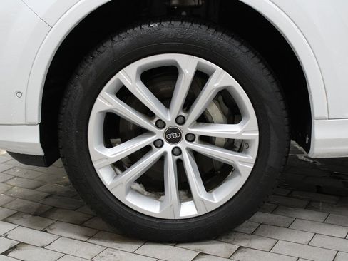 Used 2025 Audi Q7 2.0T Premium w/ Convenience Package image 34