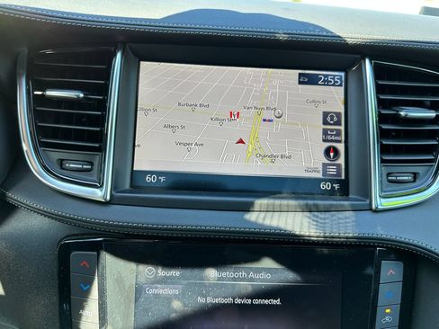 Used 2025 INFINITI QX55 Essential AWD/4WD image 28