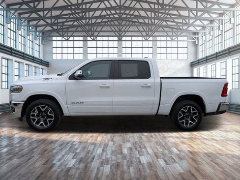 Used 2025 RAM 1500 Laramie image 7