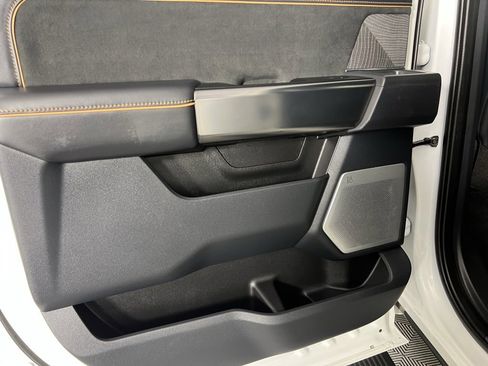 Used 2024 Ford F350 Platinum w/ FX4 Off-Road Package image 30