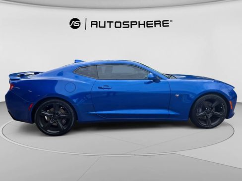 Used 2016 Chevrolet Camaro SS RWD image 10