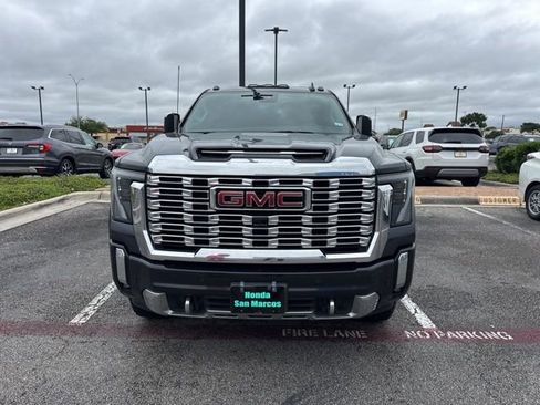 Used 2024 GMC Sierra 2500 Denali w/ Denali Reserve Package image 4