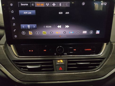 Used 2023 Nissan Altima 2.5 SL FWD image 25