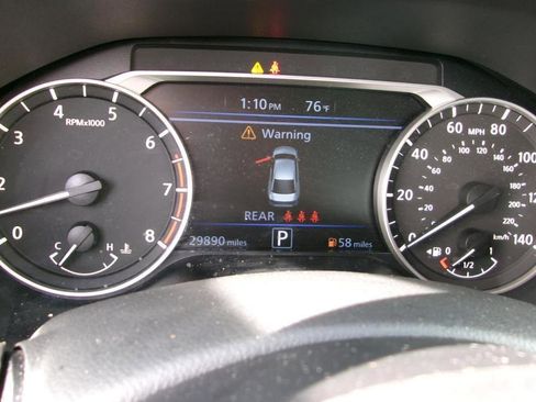 Used 2024 Nissan Altima 2.5 SV image 14