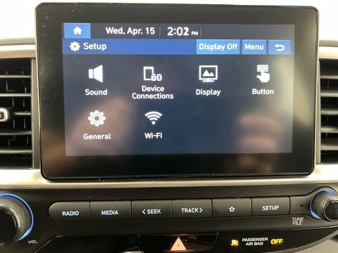 Used 2025 Hyundai Venue SE FWD image 49