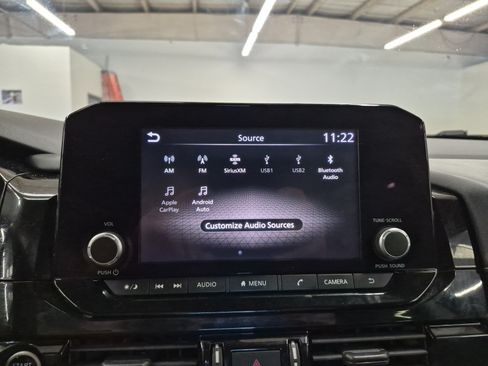 Used 2022 Nissan Pathfinder S FWD image 32