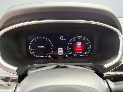 Used 2023 Acura MDX FWD w/ Technology Package image 14