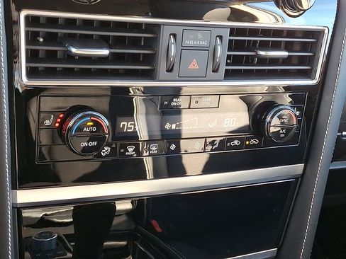 Certified 2024 INFINITI QX80 Premium Select w/ Cargo Package image 17