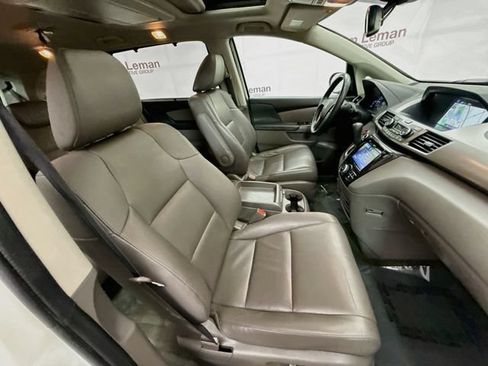 Used 2016 Honda Odyssey Touring Elite image 29