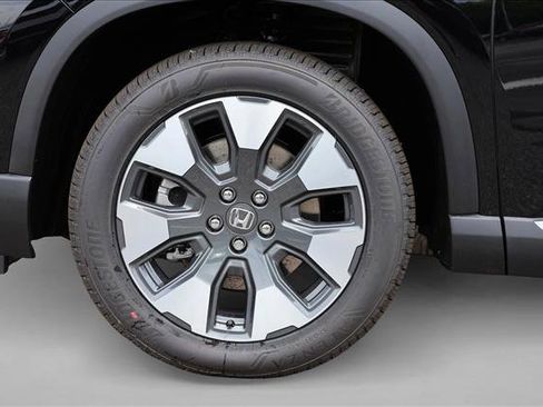 New 2026 Honda Pilot Touring image 9