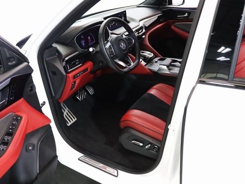 Used 2022 Acura MDX A-Spec image 17