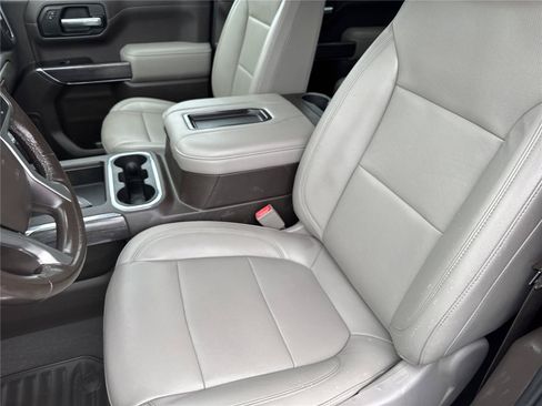 Used 2019 Chevrolet Silverado 1500 LTZ w/ LTZ Plus Package RWD image 13