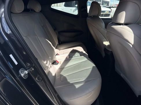 Used 2019 Hyundai Veloster Turbo Ultimate image 12