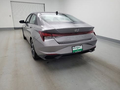 Used 2023 Hyundai Elantra SEL w/ Convenience Package image 6