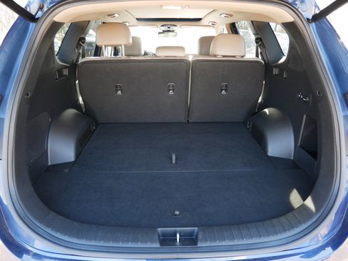 Used 2023 Hyundai Santa Fe SEL w/ Premium Package image 18