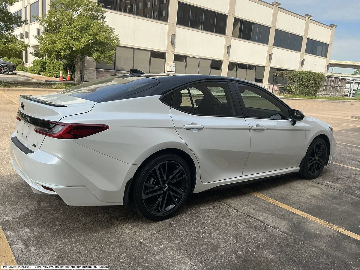 Used 2026 Toyota Camry XSE w/ Premium Package FWD image 6