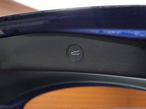 Used 2023 Tesla Model 3 Standard Range image 28