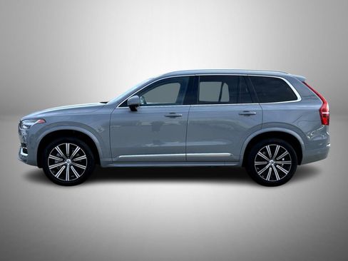 Used 2024 Volvo XC90 B6 Plus image 8