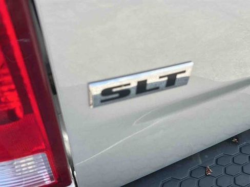 Used 2016 RAM 1500 Classic SLT AWD/4WD image 13