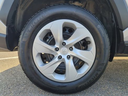 Used 2025 Toyota RAV4 LE image 25