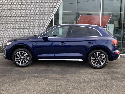 Used 2022 Audi Q5 2.0T Premium Plus w/ Premium Plus Package image 2
