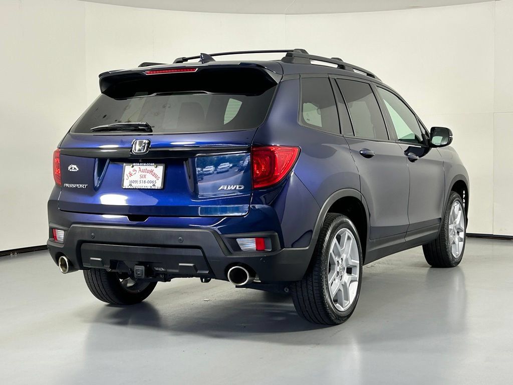 Used 2025 Honda Passport EX-L image 7