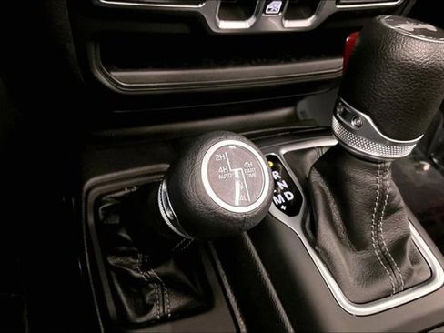 Used 2025 Jeep Wrangler Unlimited Sahara w/ Safety Group image 37