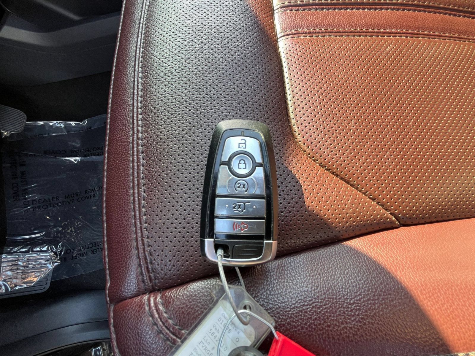 Used 2024 Ford Expedition Limited AWD/4WD image 28