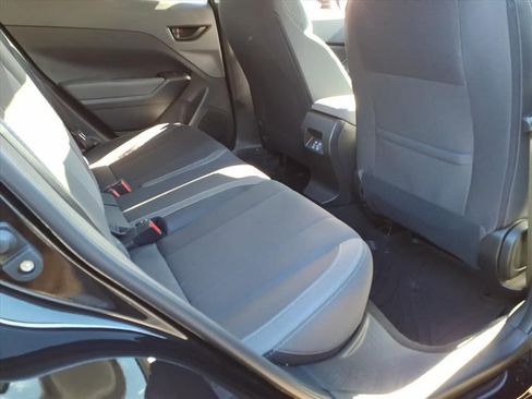 Certified 2025 Subaru Crosstrek 2.0i Premium image 8