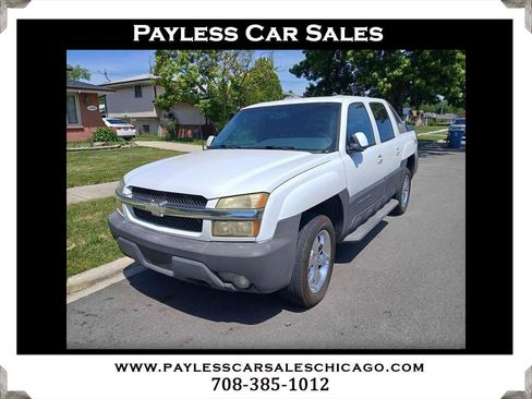 Used 2003 Chevrolet Avalanche 4x4 w/ Suspension Package, Off-Road image 1