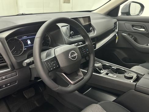 New 2026 Nissan Rogue SV w/ Cold Weather Package AWD/4WD image 15