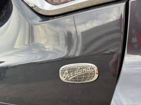 Used 2014 Jeep Grand Cherokee Overland image 35