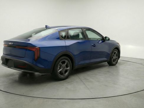 Used 2025 Kia K4 FWD image 9