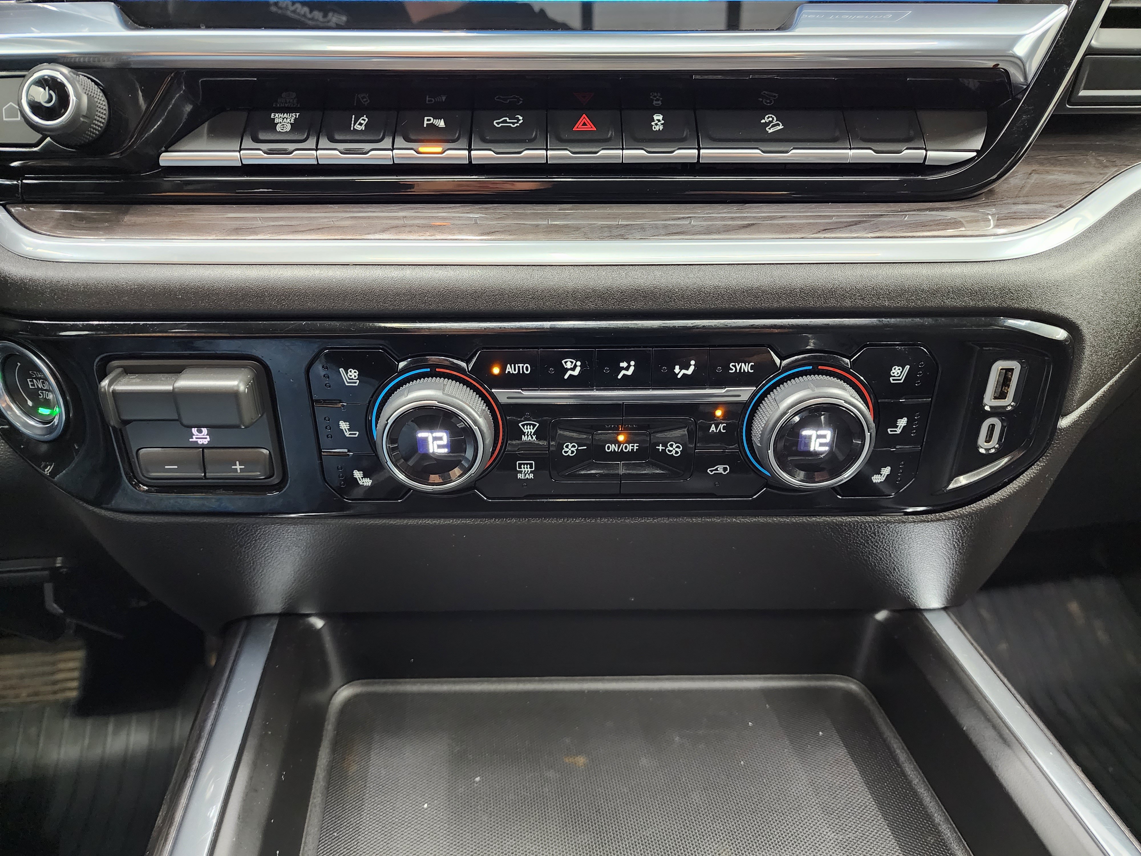Used 2026 Chevrolet Silverado 2500 LTZ w/ Trail Boss Package AWD/4WD image 17