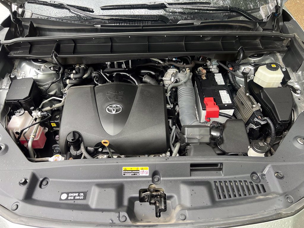 Used 2022 Toyota Highlander Platinum AWD/4WD image 38