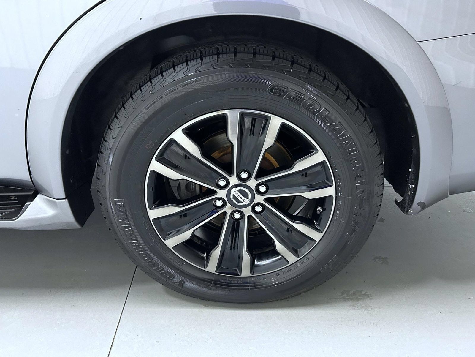 Used 2019 Nissan Armada Platinum w/ Captain's Chairs Package AWD/4WD image 23