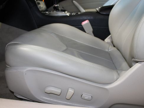 Used 2013 INFINITI G37 Journey w/ Premium Pkg RWD image 25