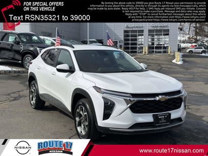 Used 2025 Chevrolet Trax LT