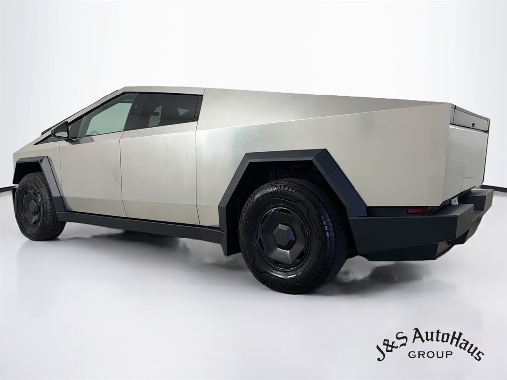 Used 2026 Tesla Cybertruck AWD Crew Cab image 5
