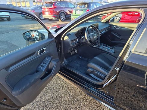 Used 2023 Honda Civic Sport image 21