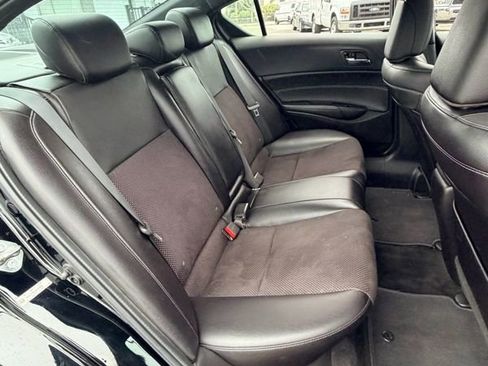 Used 2018 Acura ILX image 20