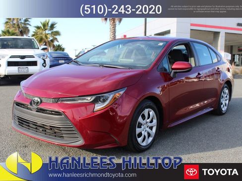Used 2024 Toyota Corolla LE image 3
