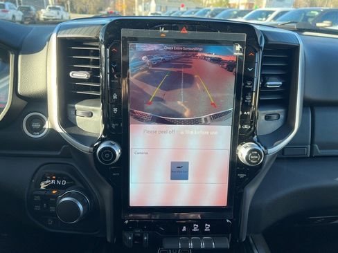 New 2026 RAM 1500 4x4 Crew Cab image 29