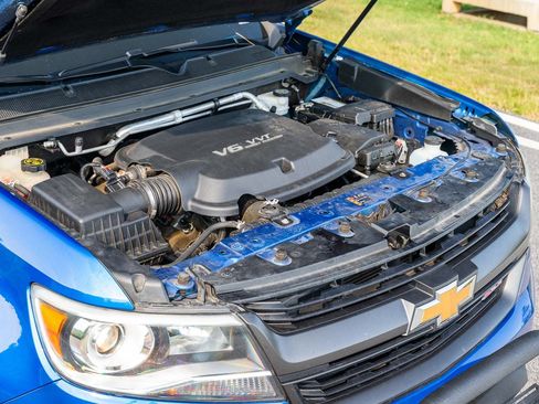 Used 2018 Chevrolet Colorado Z71 RWD image 20