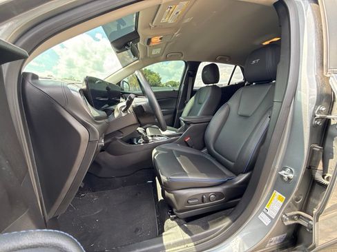 Used 2026 Buick Encore GX Sport Touring w/ Comfort Package FWD image 6