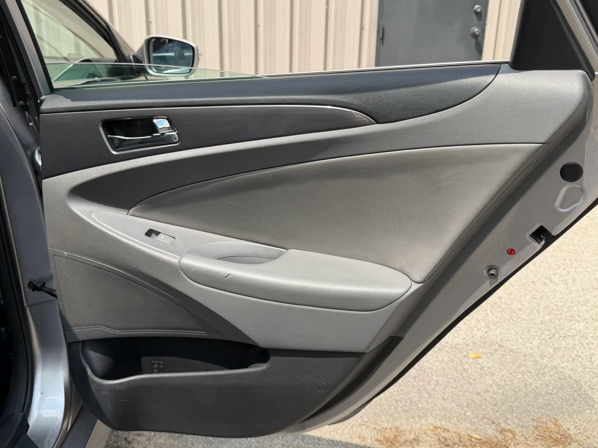 Used 2012 Hyundai Sonata Hybrid FWD image 18
