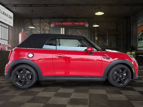 Used 2024 MINI Cooper S FWD image 4
